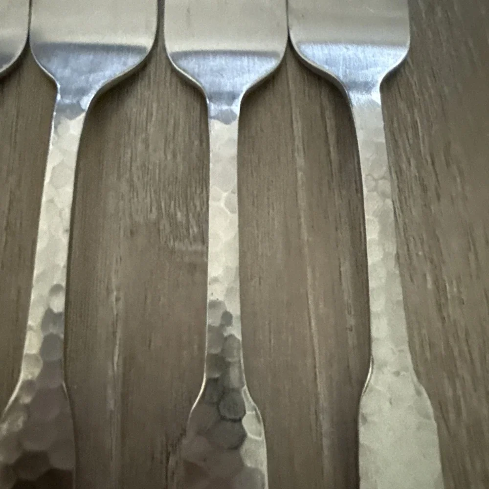 4 Stanley Roberts PLYMOUTH‎ COVE HAMMERED Stainless Colonial Rogers Dinner Forks